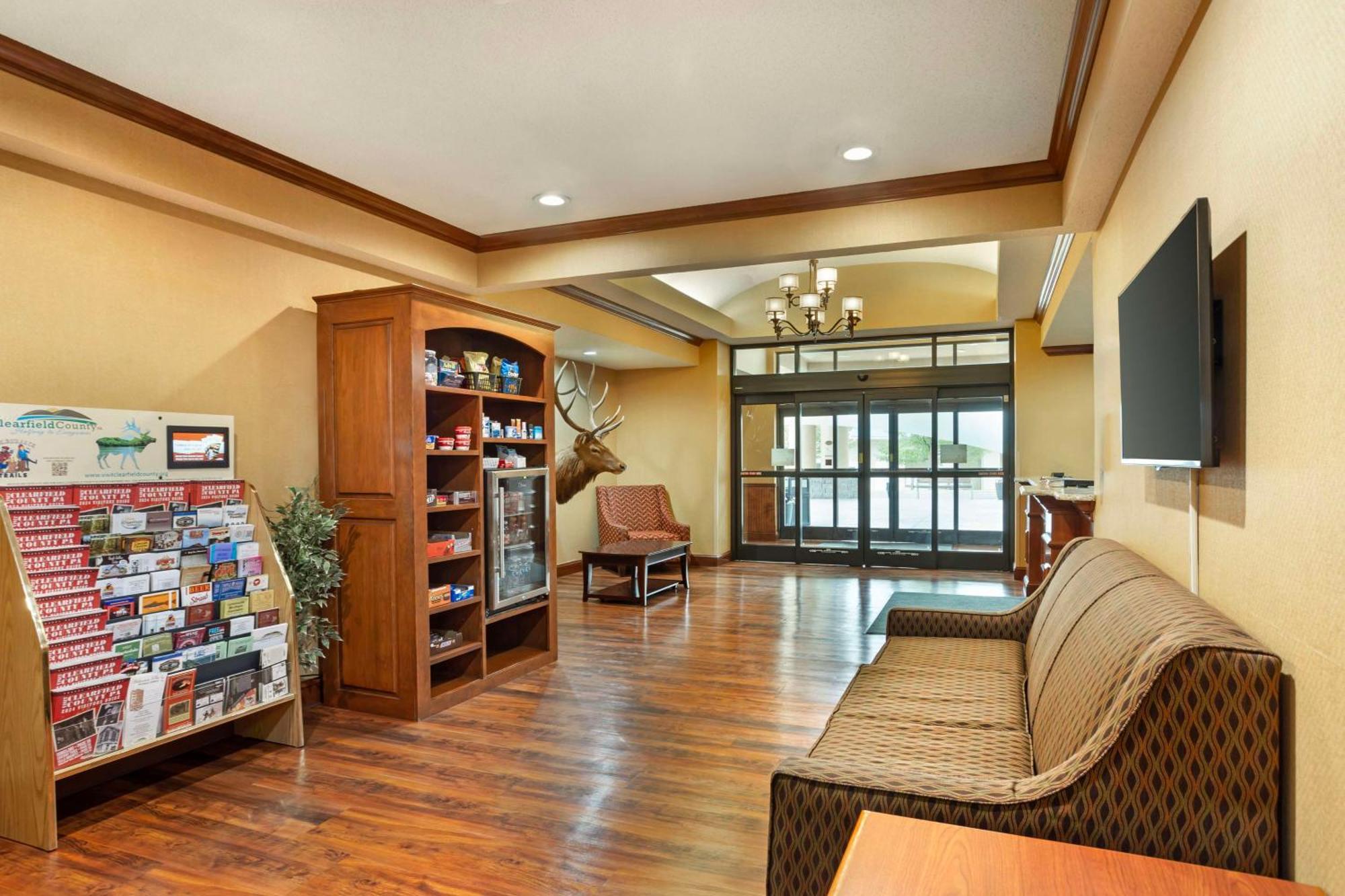 Best Western Plus Clearfield Exterior photo